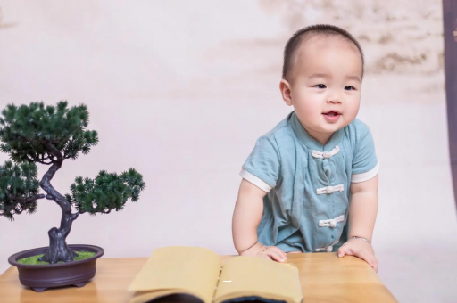 阳江怀孕肚子坠坠的感觉